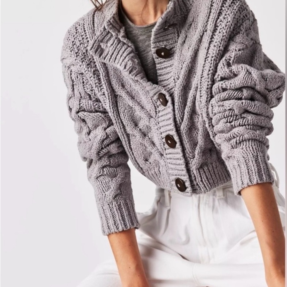 Free People Bonfire CardiganChunky Cable Knit Button-Front Cardigan - Light Gray